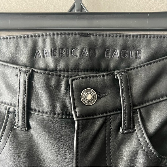 American Eagle Faux Leather Black Hi Rise Jeggings Size 6 - Picture 2 of 6